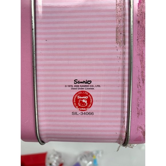 Sanrio Hello Kitty Pez Dispensers with Metal Tin Carrying Case USED NO Candy - Picture 10 of 15